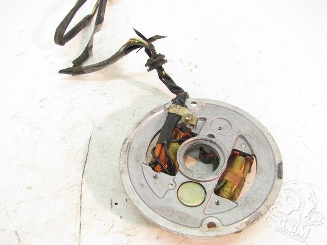   1978 Yamaha GT80MX GT80 MX80 YZ80 Stator   1T0 81300 20 00   Image 02