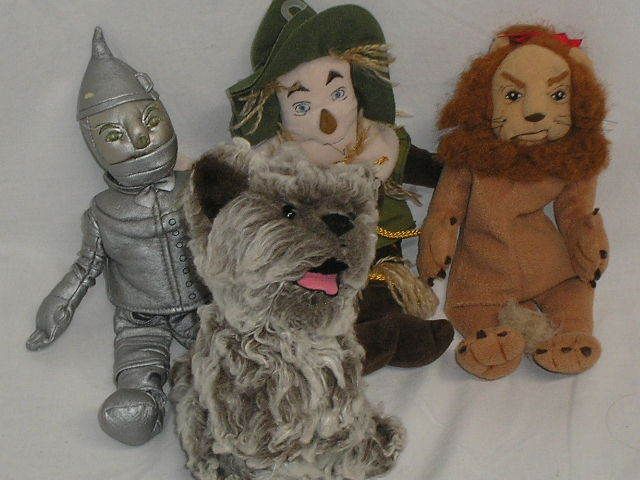 Lot of 4 Wizard of Oz 11 Plushes (Tin Man, Toto, etc)  