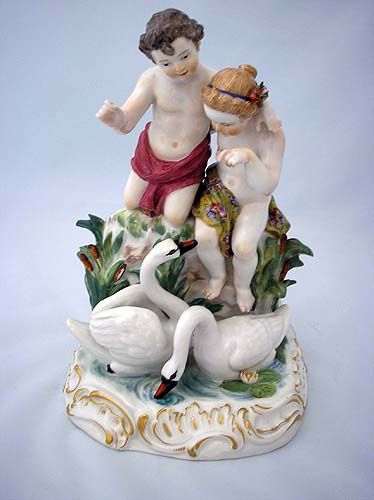 MEISSEN FIGUR KINDER SCHWANEN PAAR CHILDREN SWANS RAR  