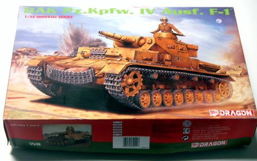 Pz.Kpfw. IV Ausf. F 1 9044 Tank Kit 1/35  