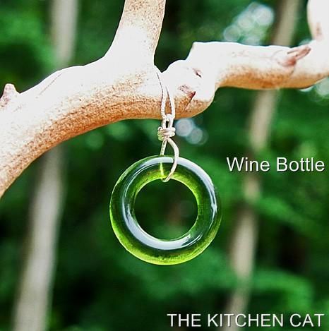 VINTAGE WINE BOTTLE NECKLACE Antique Old Glass Hoop Sterling Silver 