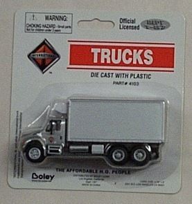   87 Die Cast International 4300 Silver Refrigerated Truck 41038  