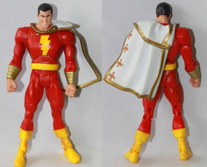 DC Universe Classics wave 6 Shazam Figure  