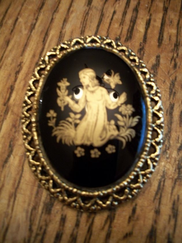 VINTAGE CAMEO BROOCH PENDANT Black Gold GIRL PIN Flower  