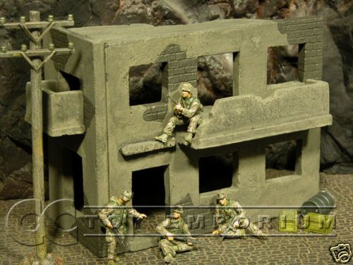 Verlinden 135 Custom 2 Story Middle East Diorama Ruin  