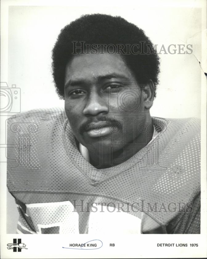   Detroit Lions. Photo measures 8 x 10 inches. Photo is dated 05  1978