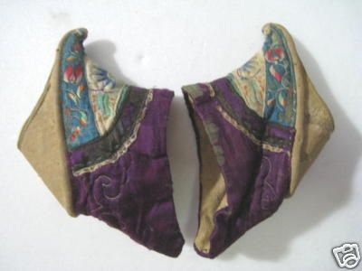 Old Chinese Women Bound Feet Embroidery Shoes  