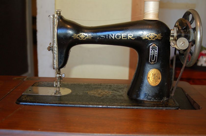 Antiques  Sewing (Pre 1930)  Sewing Machines