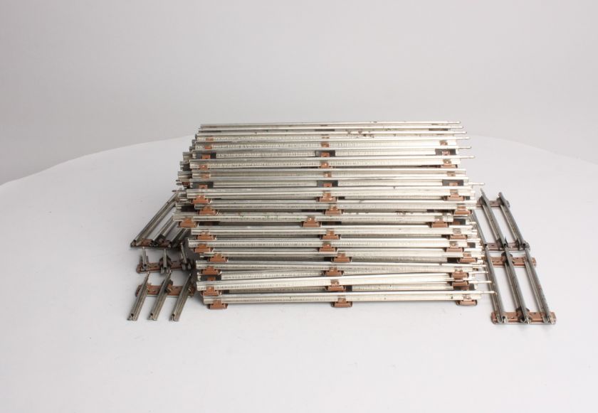 Lionel O27 Gauge Straight Track Sections (32)  