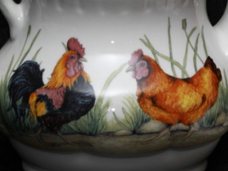 KENT POTTERY ROOSTER & HEN Ceramic 4.5 Cups Teapot  