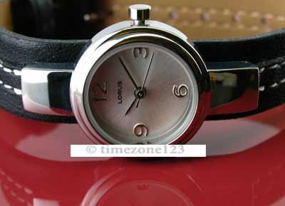 Stainless Steel Case Back Fashionable Black Band with White Stitching 