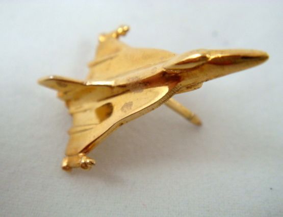 Vintage U.S. Gold Tone Jet Fighter Lapel Pin Tie Tack  