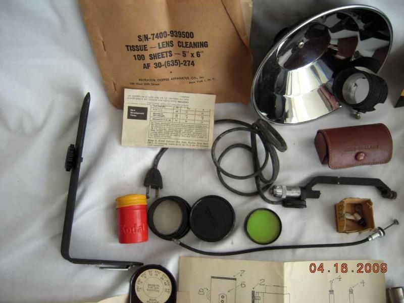 antique CAMERA SUITCASE w/LIGHTING ACCESSORIES leather  