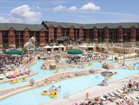   Wisconsin Dells, JUNE 5 7, 2 nights, 4 BEDROOM PRESIDENTIAL,  