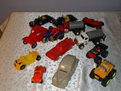 COLLECTOR TOY CAR LOT (13).YATMING,ERTL,TOOTSIE CLASSIC,AUBURN,MATTEL 