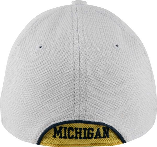   Wolverines White New Era 39THIRTY Batting Practice Flex Hat  