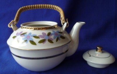 TEAPOT TEA POT & LID National Silver Co. Asuka R8070  